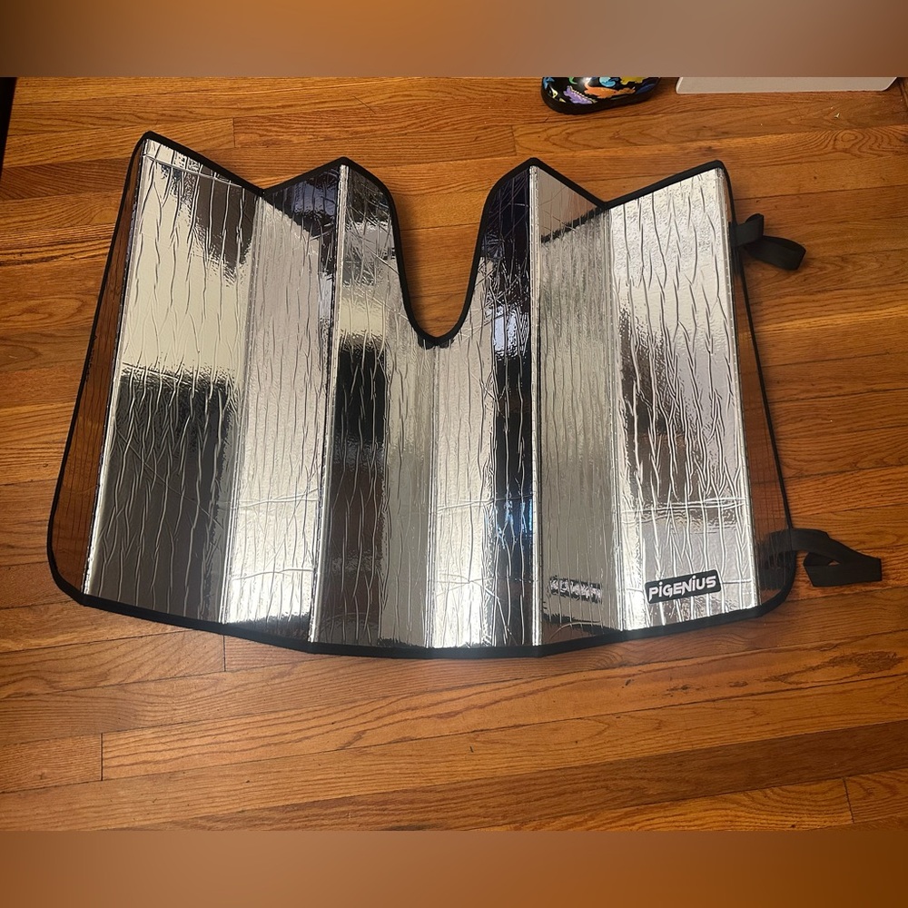Windshield Sunshade 52” Across